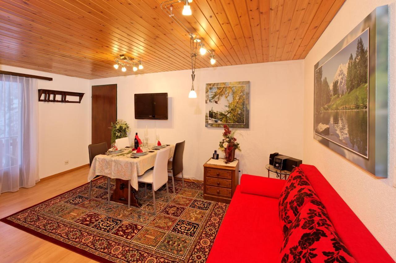Ferienwohnung Waldheim Grächen Zimmer foto